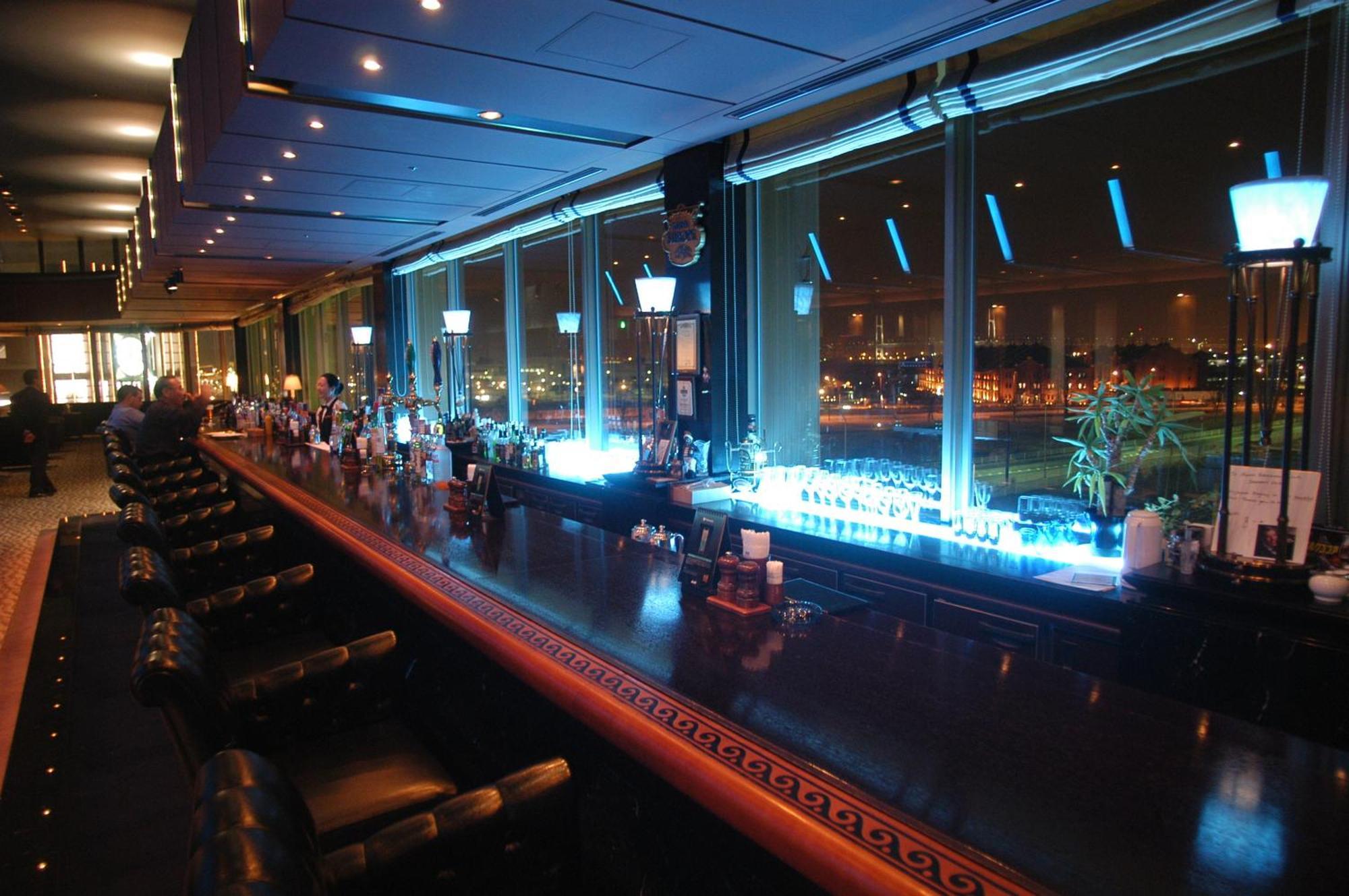 Navios Yokohama 3*
